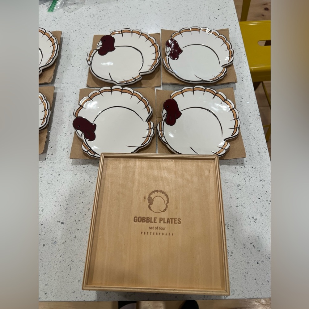 Pottery Barn ‘Gobble Plates’
